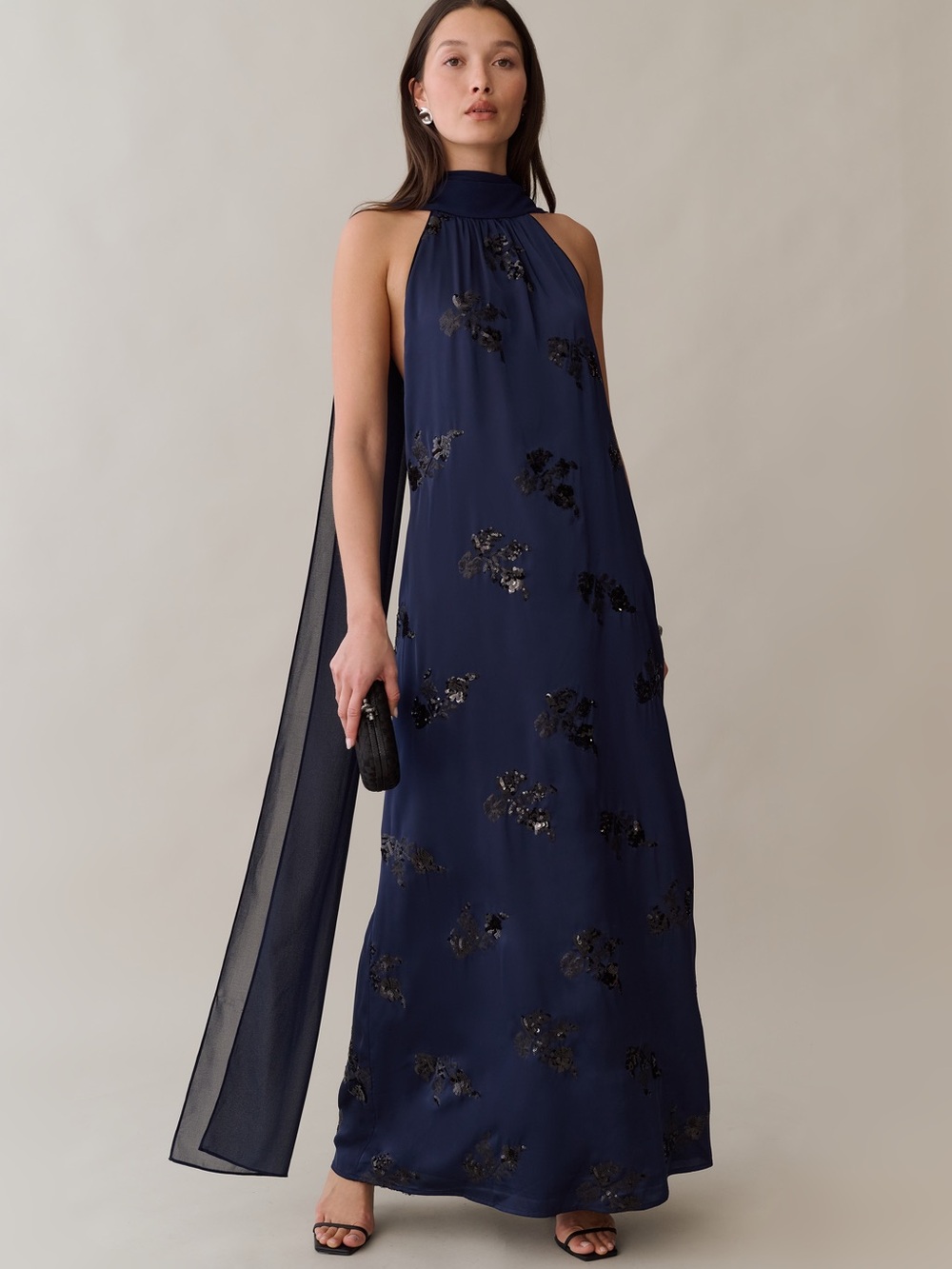 Few Moda Alessia Navy Sequin Halter Maxi Dress Size Large NWT